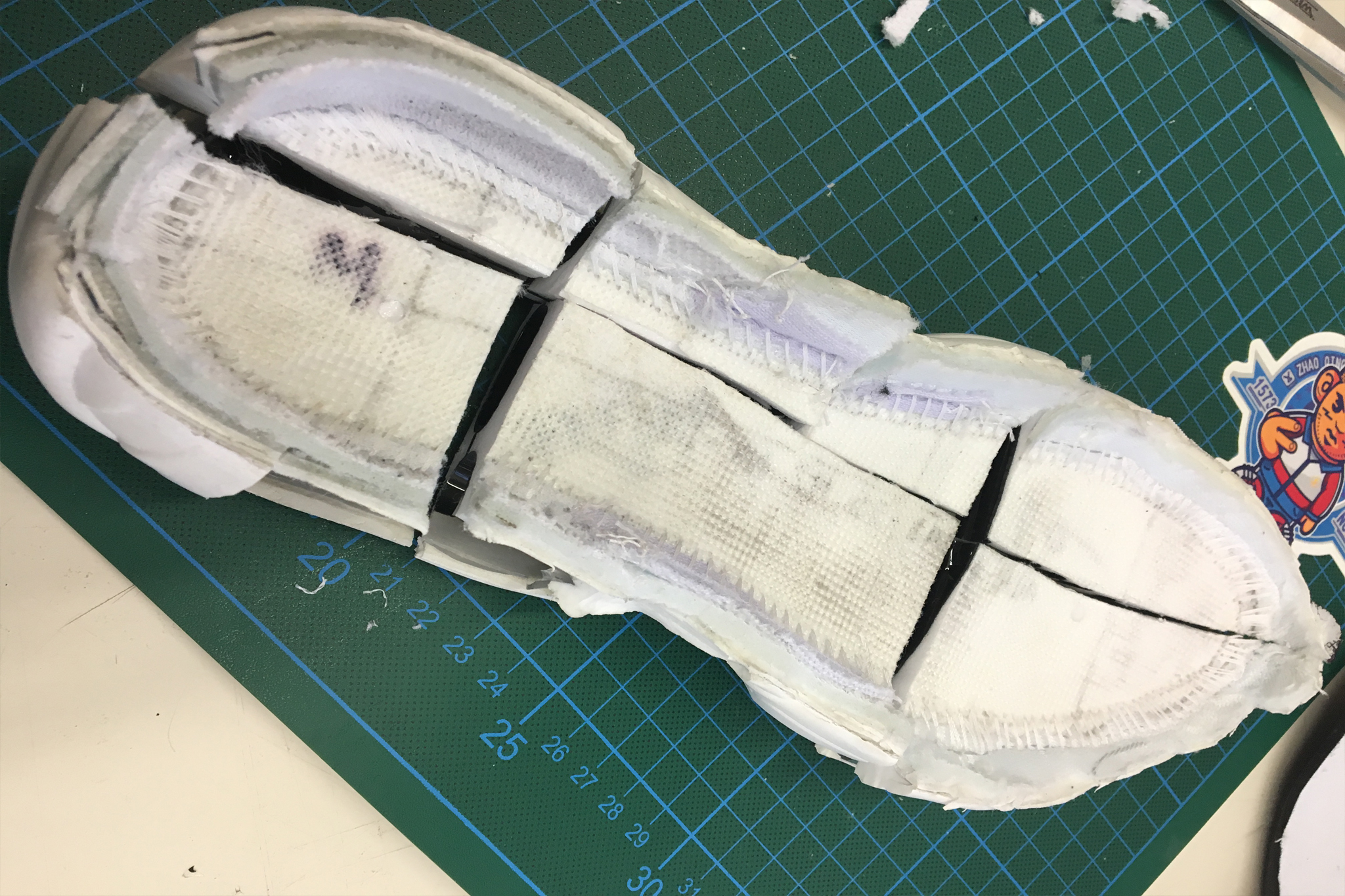 ALL AIR SNEAKER_Yuhang_Deng_Process_Web_2