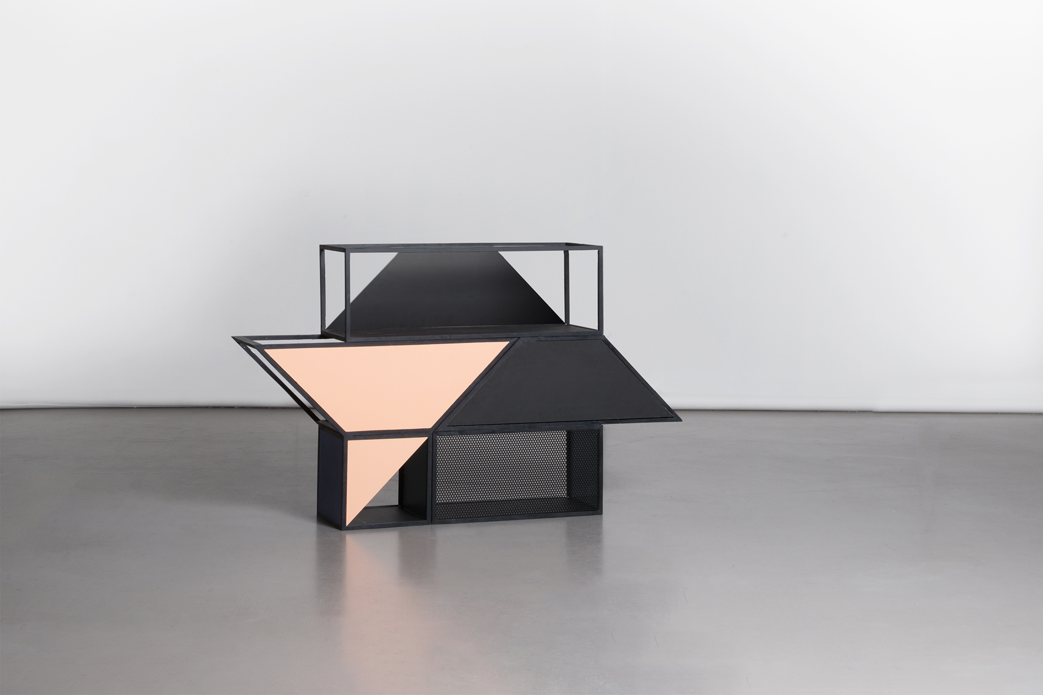 FRAME_AnnaDario_DrewesIannone_Final_Web_4