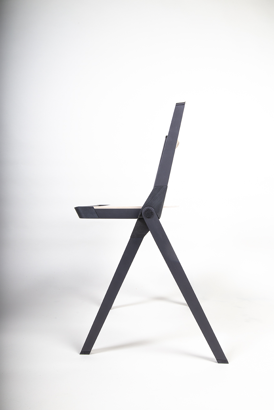 10.02CHAIR_Oskar_Bigalke_Final_Web_3