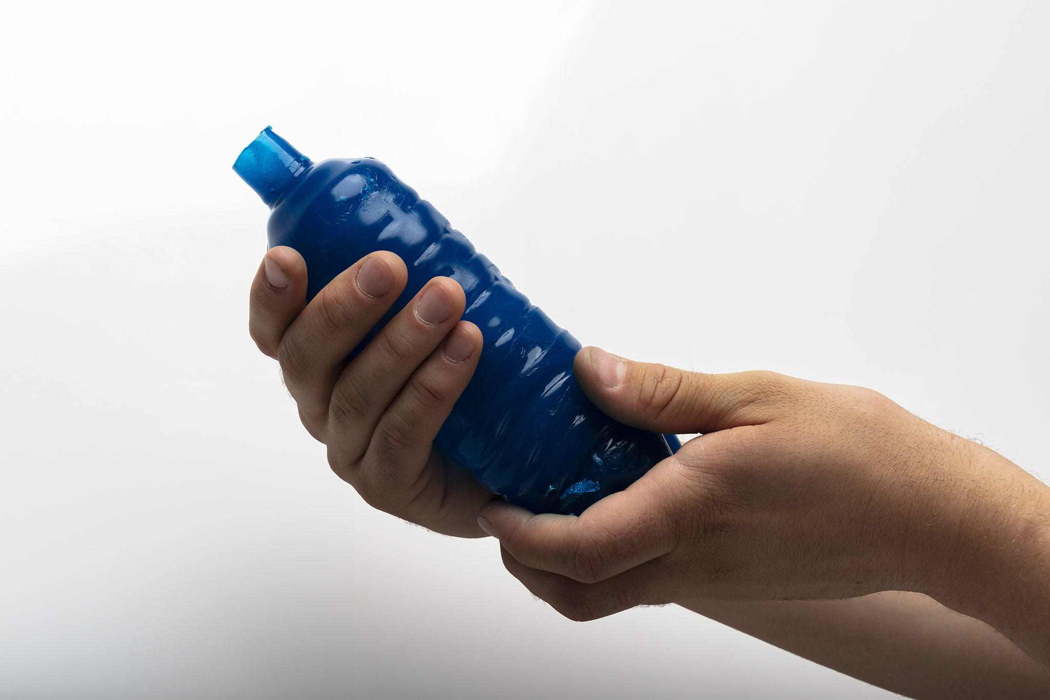 Copied_Bioplastic_Bottle_Julius_Fuehrer_Final_2