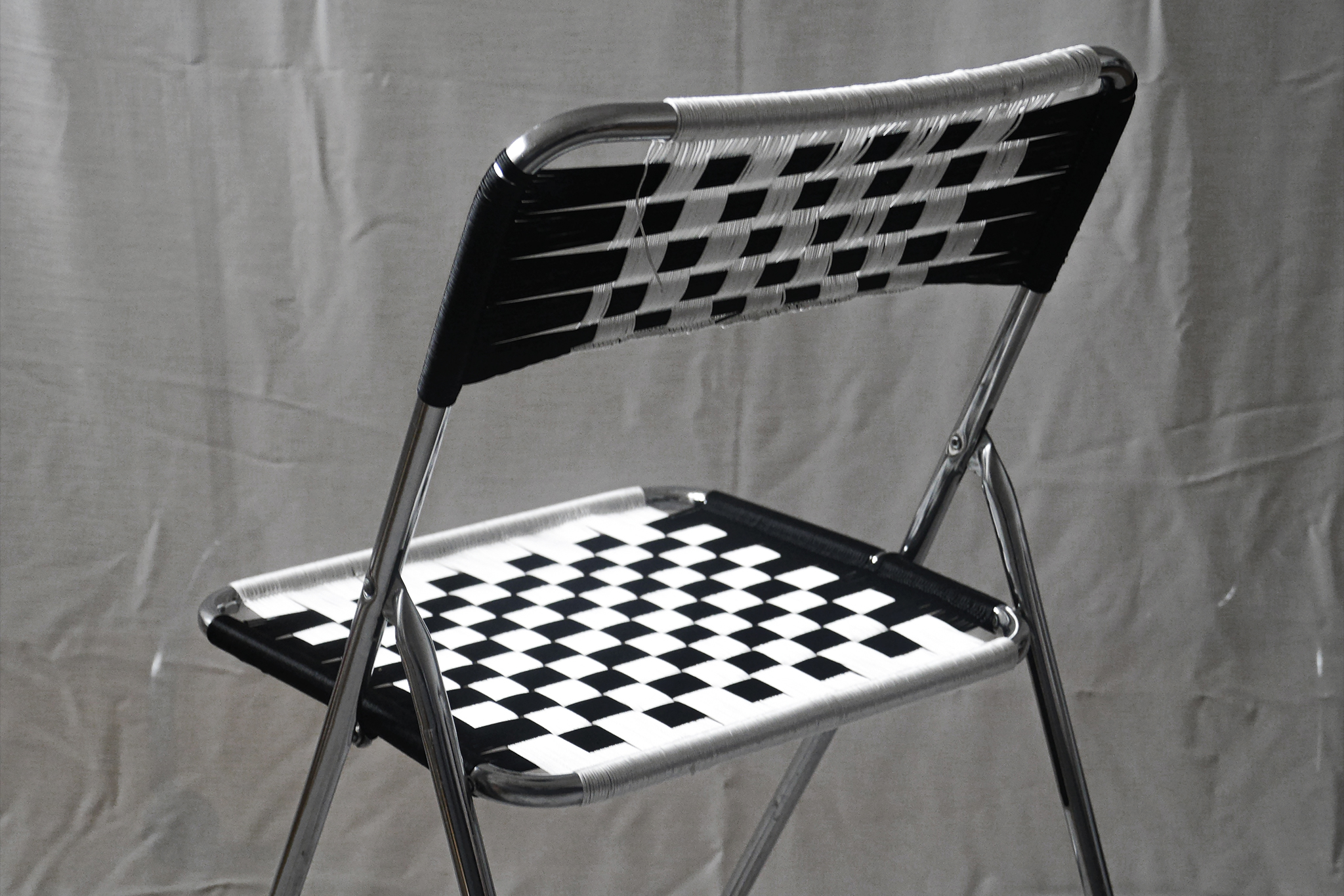 RESTRING_Paula_Schwager_Final_Web_5