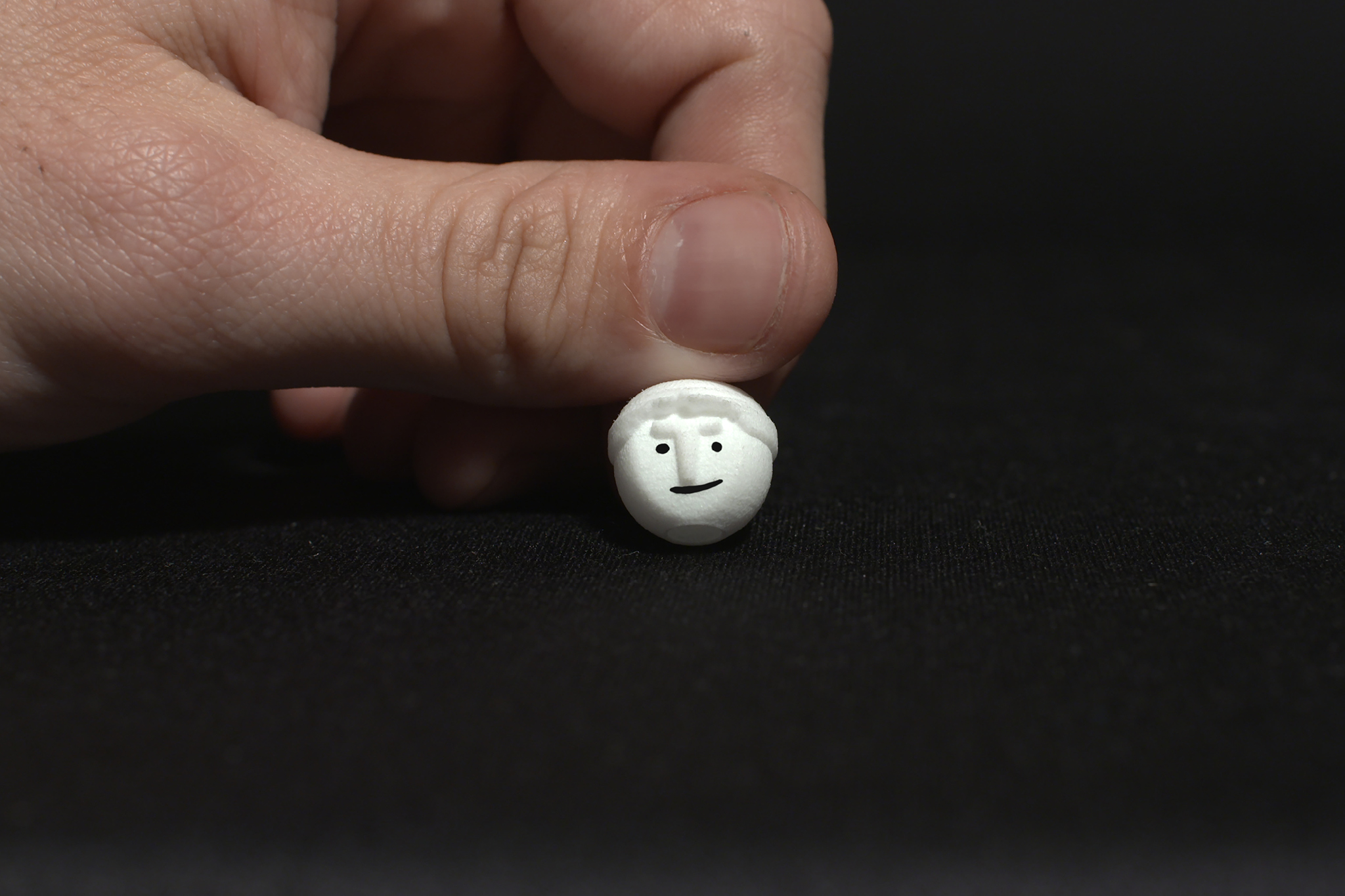 PRINTYOURSELFINGLORY_Moritz_Knoll_Final_Web_12