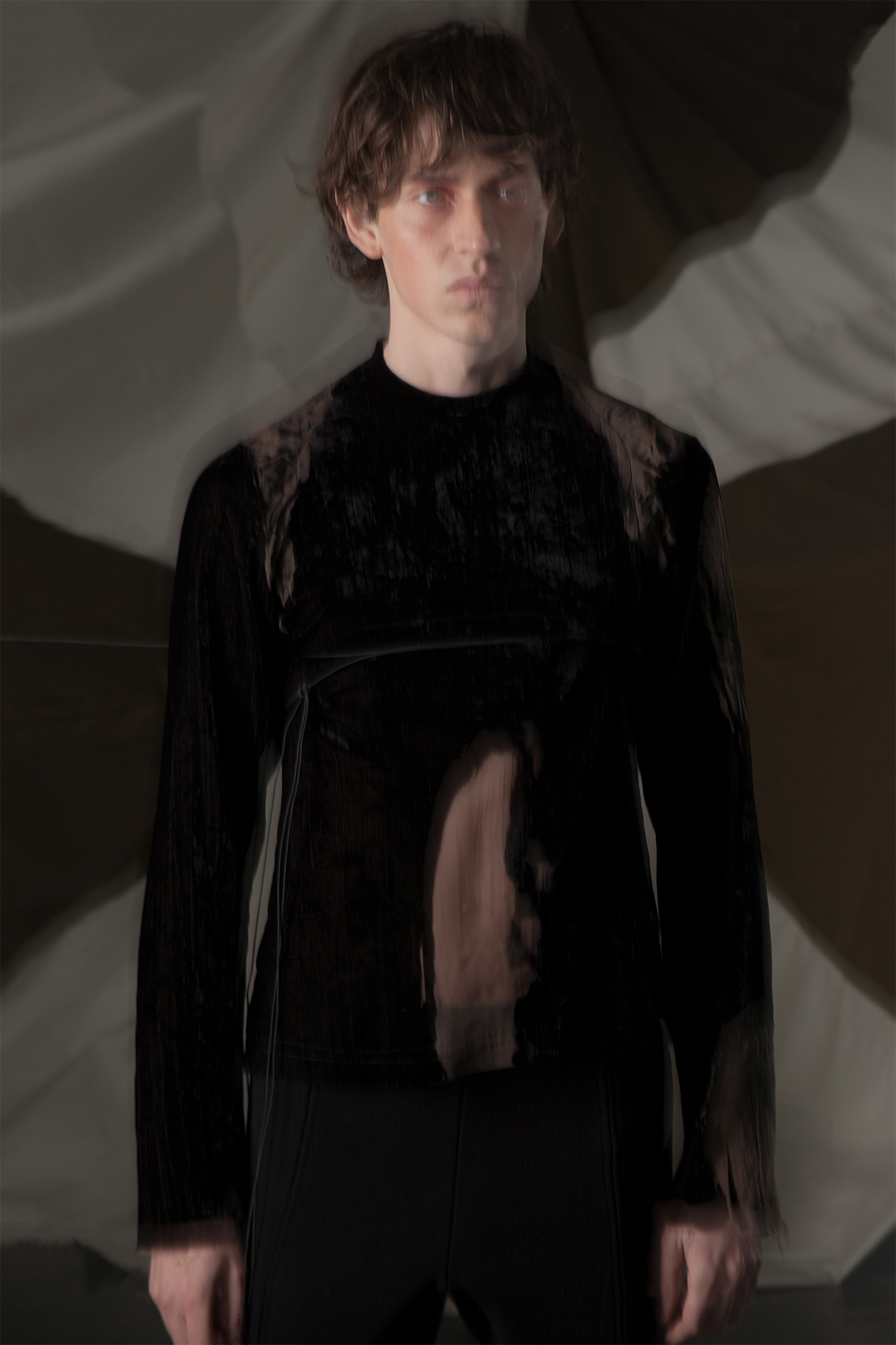 IcarusDown_Fabian_Senk_Final_Web_7