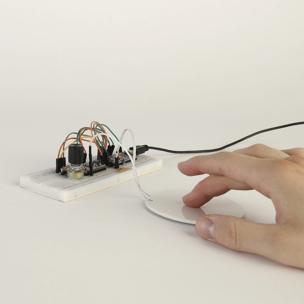 CERAMIC_TOUCH_Janik_Dietz_process_lowres_insta_13