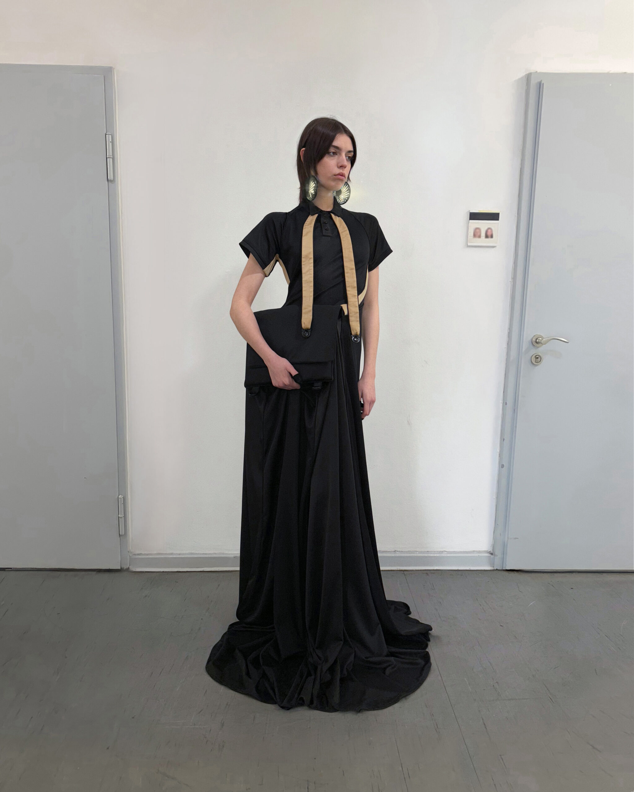 2324_WiSe_YOUWONTBELIEVE_GUTHEILMONA_08